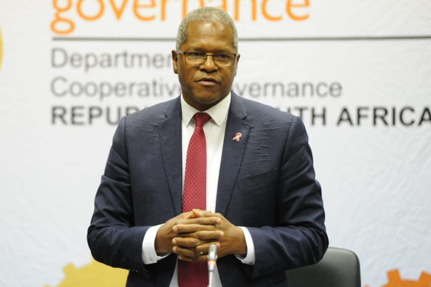 Minister of COGTA is urging businesses to contribute to strengthening municipalities